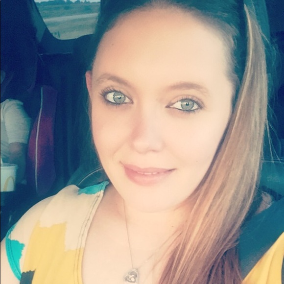 Meet your posher - Picture 4 of 4